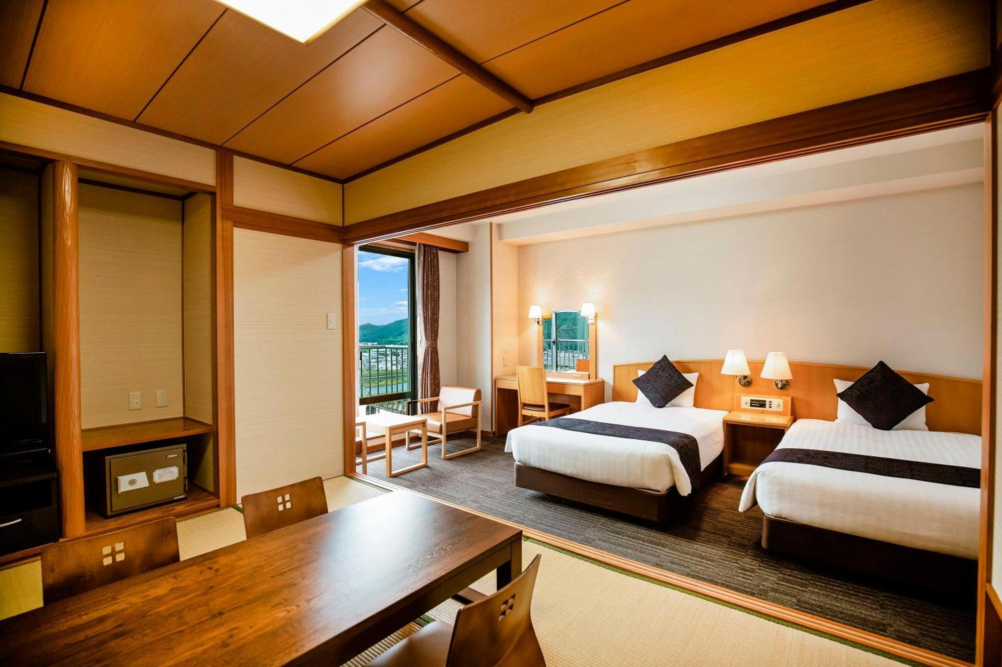 Kamenoi Hotel Kochi Ino Esterno foto