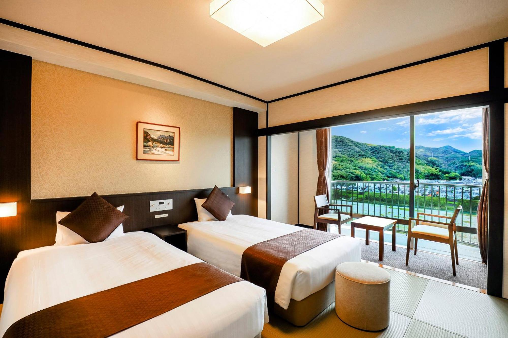 Kamenoi Hotel Kochi Ino Esterno foto