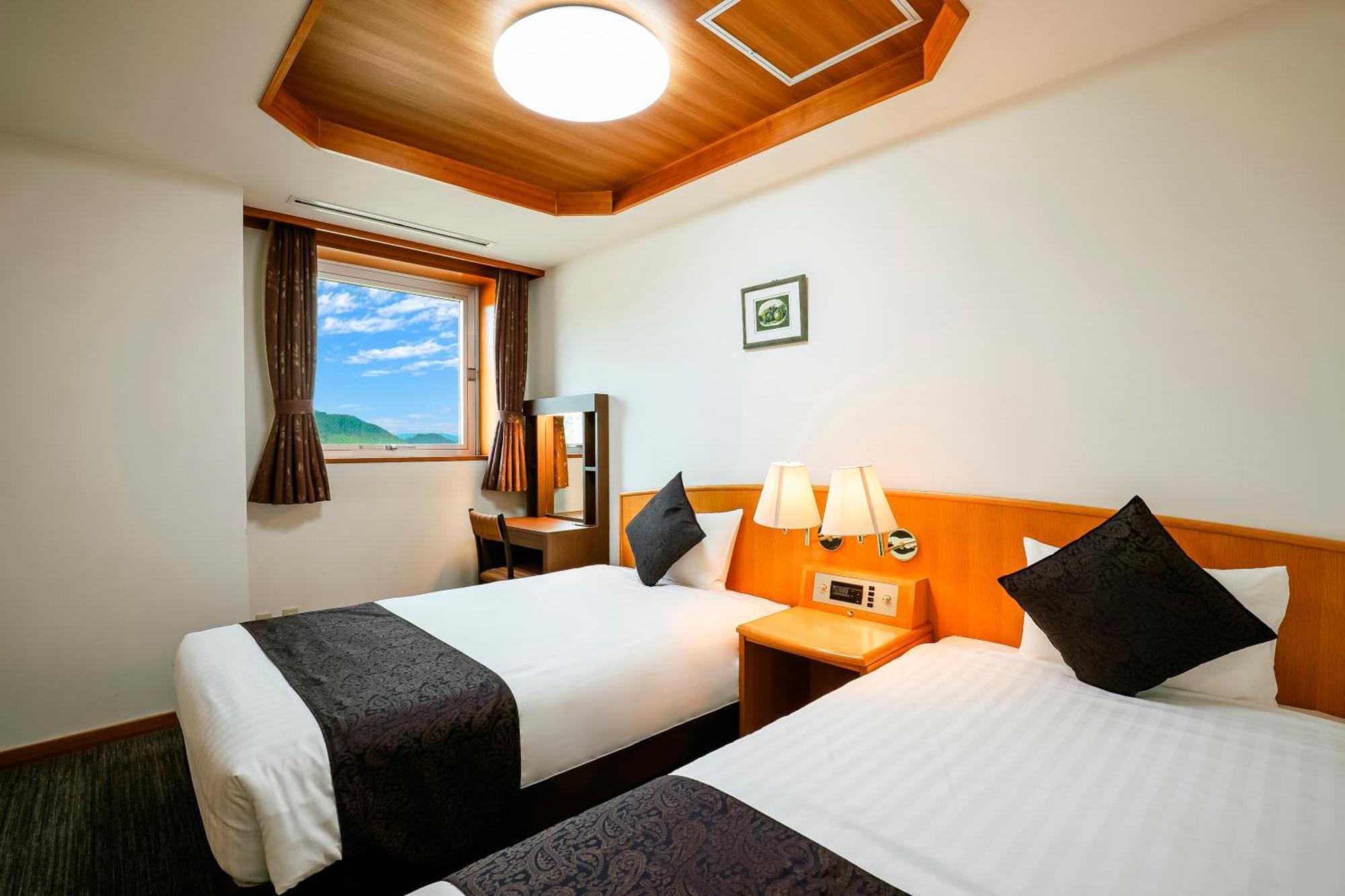 Kamenoi Hotel Kochi Ino Esterno foto
